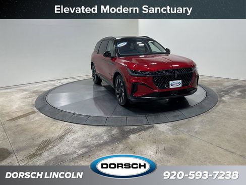 New 2026 Lincoln Nautilus Reserve AWD/4WD image 3