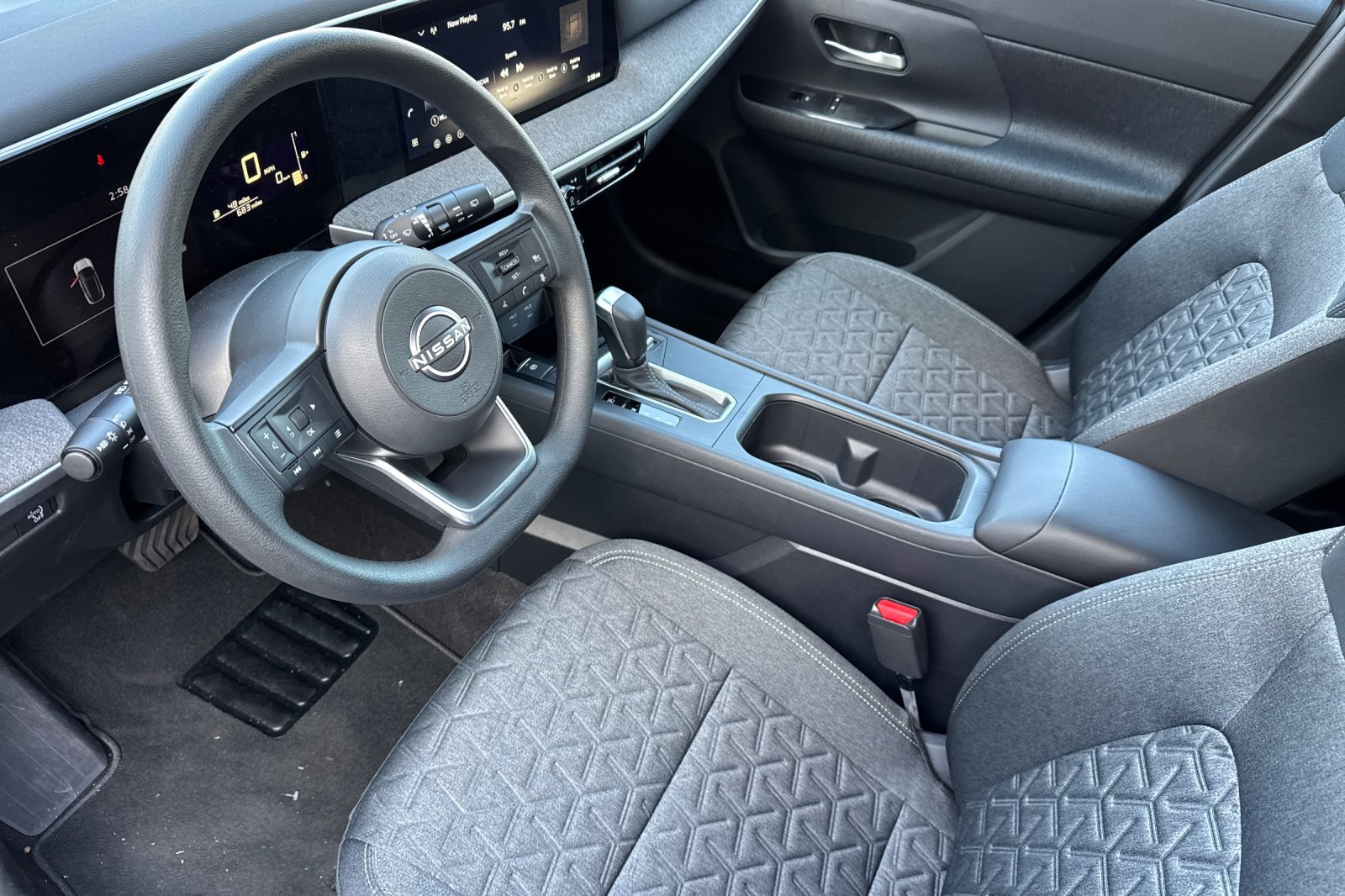 Certified 2026 Nissan Kicks SV FWD image 10