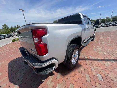 Used 2021 Chevrolet Silverado 2500 High Country w/ Z71 Off-Road Package AWD/4WD image 35