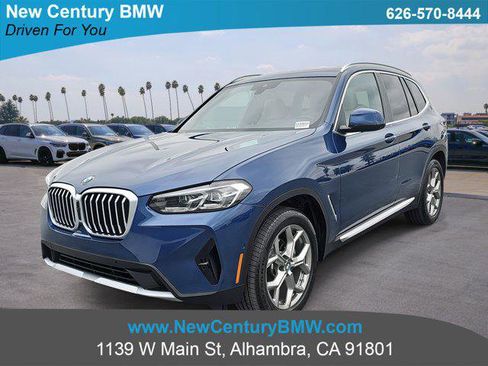 Used 2024 BMW X3 xDrive30i w/ Convenience Package image 1