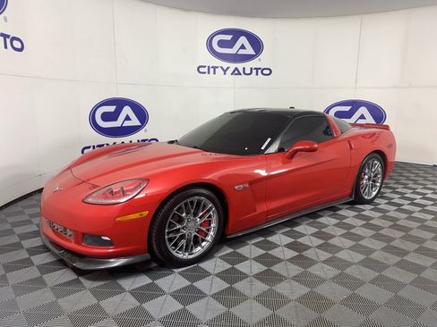Used 2005 Chevrolet Corvette Coupe w/ Preferred Equipment Group image 7