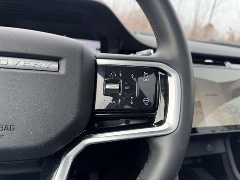 New 2025 Land Rover Discovery Sport S image 26