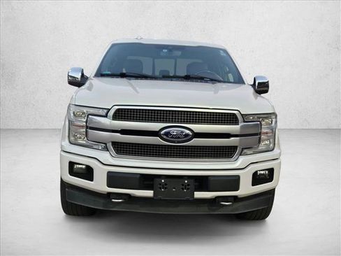 Used 2018 Ford F150 Platinum w/ Equipment Group 701A Luxury image 2