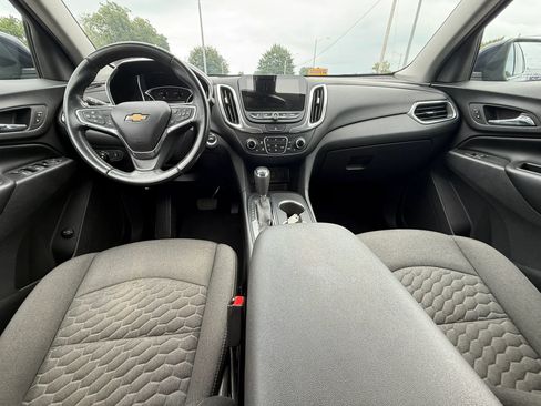 Used 2020 Chevrolet Equinox LT FWD image 11