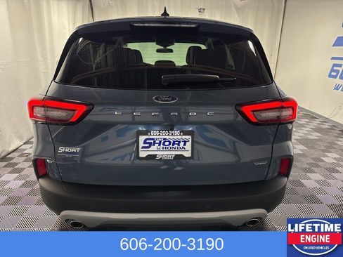 Used 2024 Ford Escape SE image 8