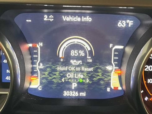 Used 2018 Jeep Wrangler Sport AWD/4WD image 17
