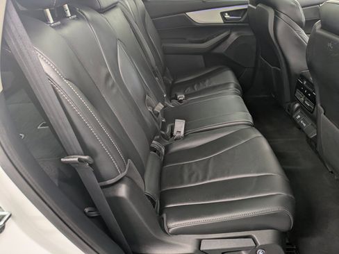 Used 2023 Acura MDX SH-AWD w/ Technology Package image 25