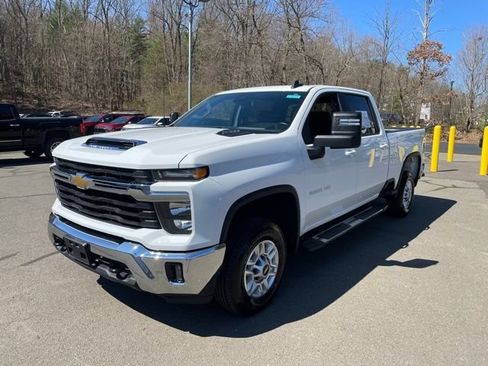 Certified 2025 Chevrolet Silverado 2500 LT w/ Convenience Package AWD/4WD image 1