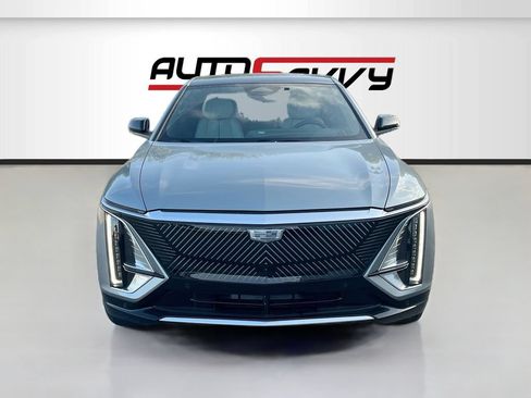 Used 2026 Cadillac Lyriq Luxury RWD image 2