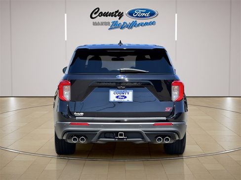 Used 2022 Ford Explorer ST w/ Equipment Group 401A image 11