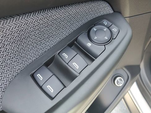 New 2026 Chevrolet TrailBlazer LT w/ Convenience Package FWD image 22