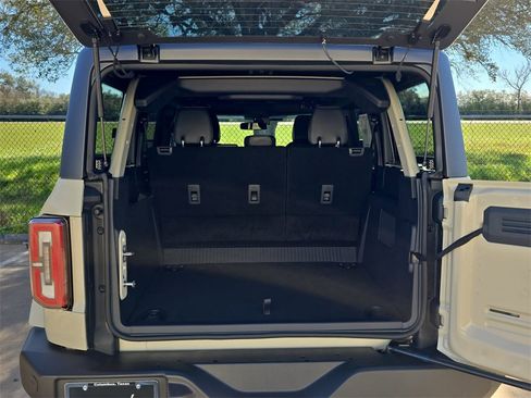New 2025 Ford Bronco Outer Banks image 12