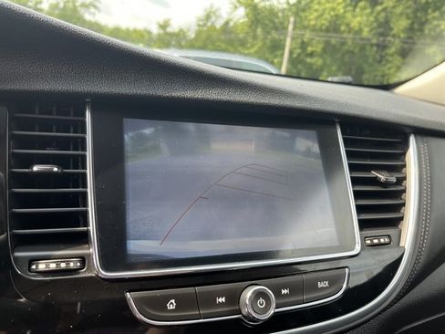 Used 2020 Buick Encore Preferred AWD/4WD image 26