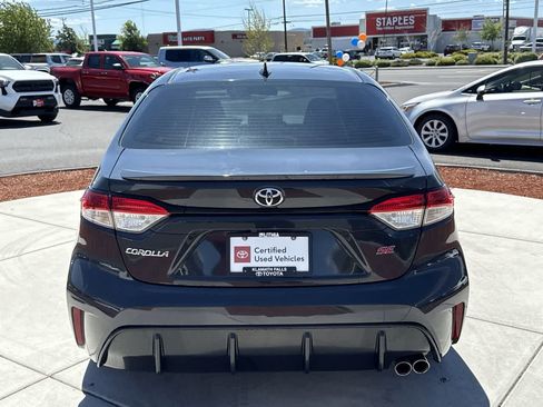Used 2023 Toyota Corolla SE FWD image 4