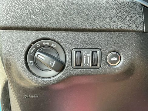 Used 2020 Dodge Charger GT w/ Driver Convenience Group image 35