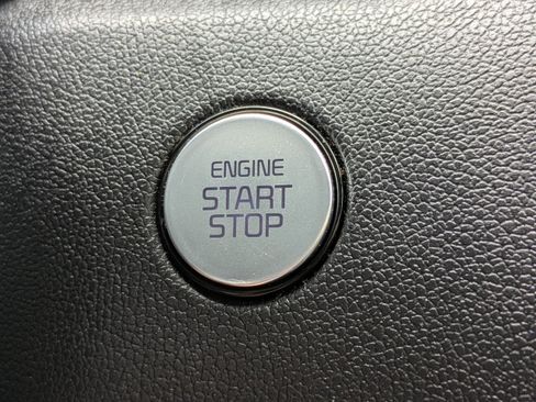 Used 2023 Kia Sorento SX AWD/4WD image 29