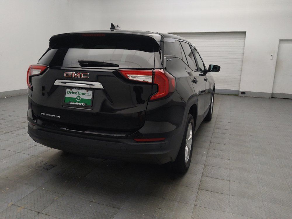 Used 2023 GMC Terrain SLE FWD image 9