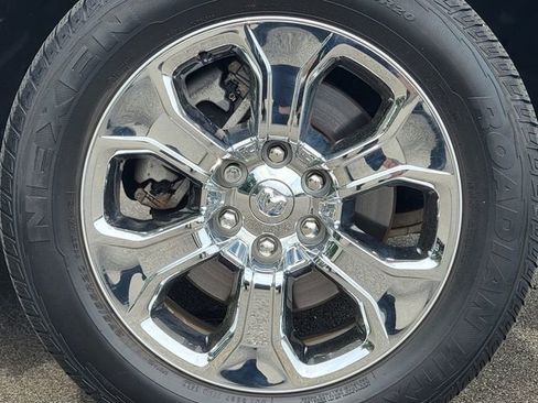 Certified 2023 RAM 1500 Big Horn AWD/4WD image 17