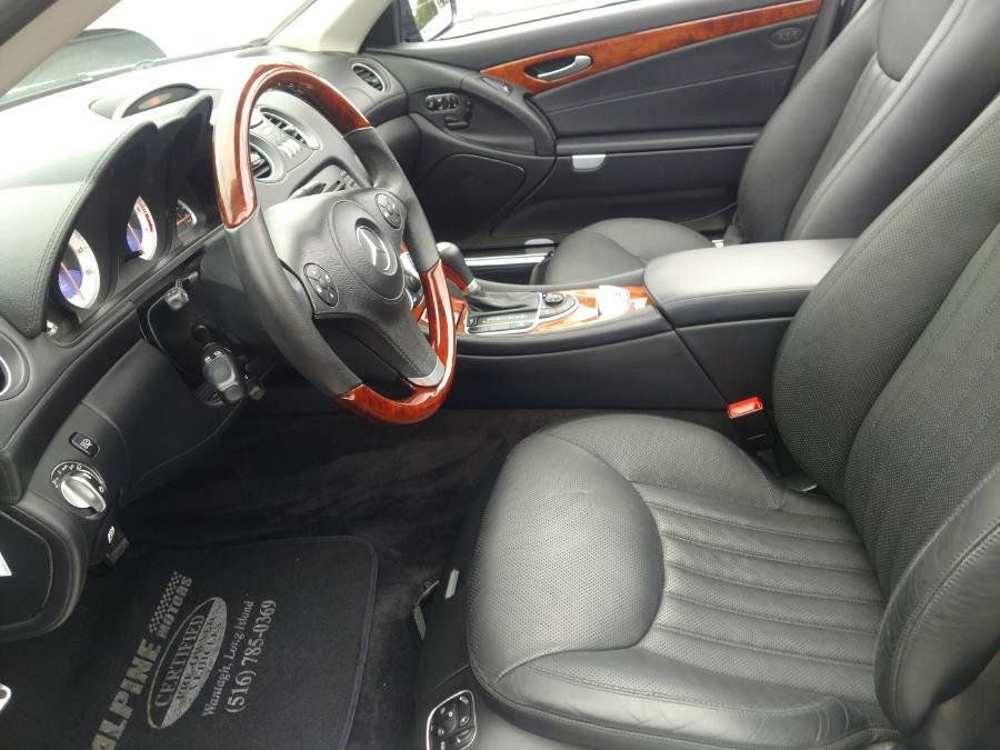 Used 2009 Mercedes-Benz SL 550 image 6