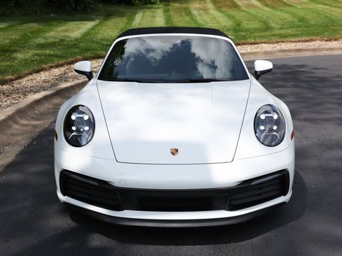 Used 2023 Porsche 911 Carrera 4S w/ Sport Package image 16