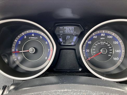 Used 2012 Hyundai Elantra Limited w/ Technology Pkg 5 image 19