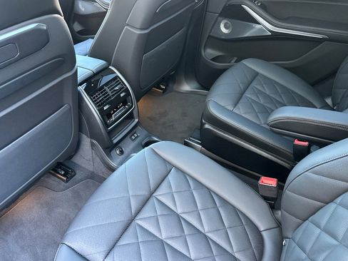 New 2026 BMW X7 xDrive40i w/ M Sport Package image 19