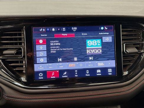 Used 2025 Dodge Durango GT image 21