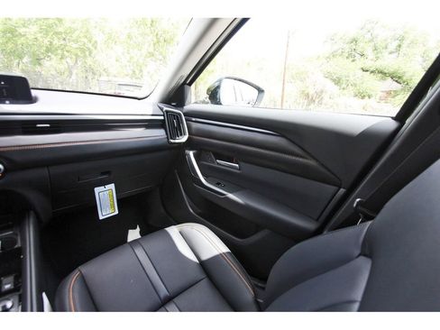 New 2026 MAZDA CX-50 AWD 2.5 Hybrid w/ Premium Pkg image 9