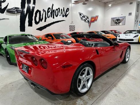 Used 2005 Chevrolet Corvette Convertible w/ Preferred Equipment Group RWD image 8