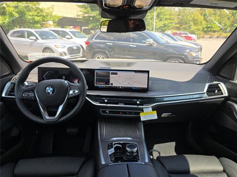 New 2026 BMW X5 xDrive40i w/ Premium Package image 19