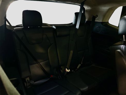 Used 2022 Kia Telluride SX w/ SX Prestige Package image 30