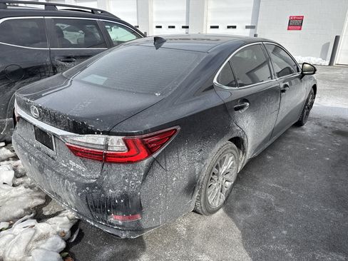 Used 2018 Lexus ES 350 w/ Premier Package image 3