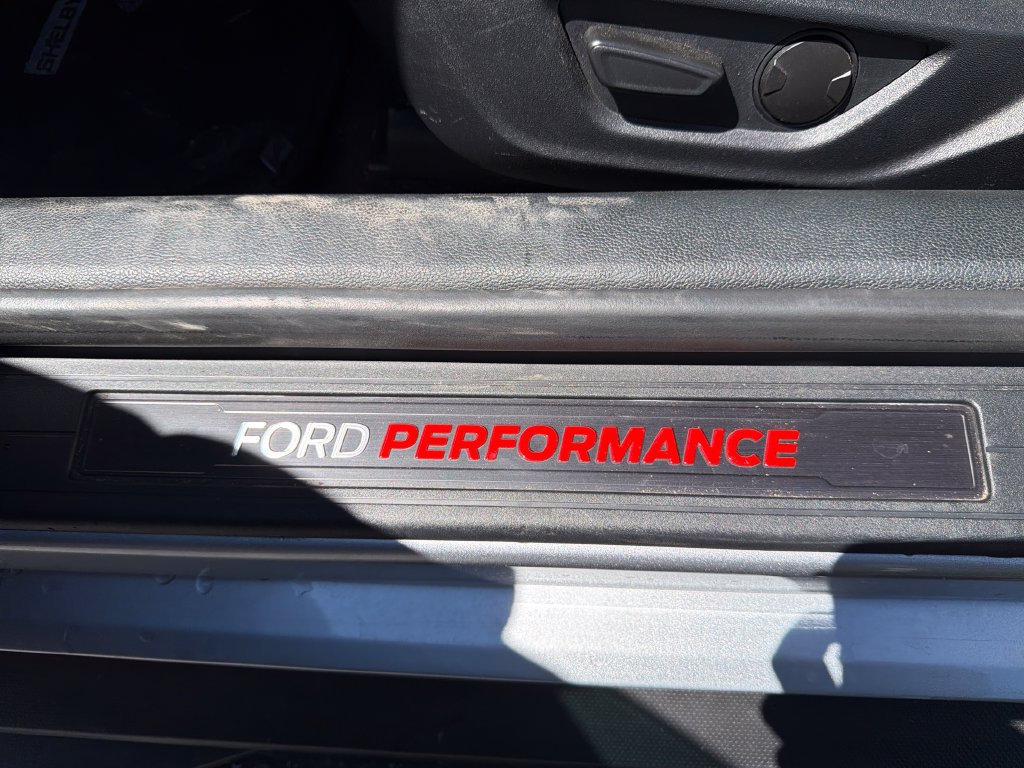 Used 2020 Ford Mustang Shelby GT500 w/ Technology Package RWD image 37