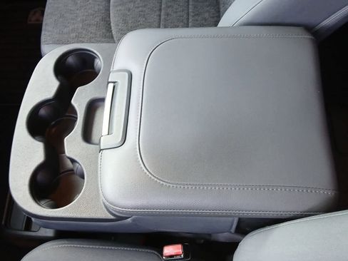 Used 2018 RAM 1500 Big Horn AWD/4WD image 75