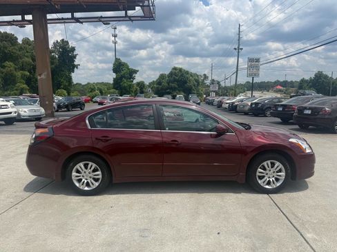 Used 2012 Nissan Altima 2.5 S w/ 20th Anniversary Pkg FWD image 8