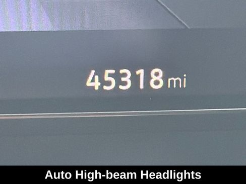 Used 2025 Volkswagen Atlas SE w/ Panoramic Sunroof Package FWD image 21