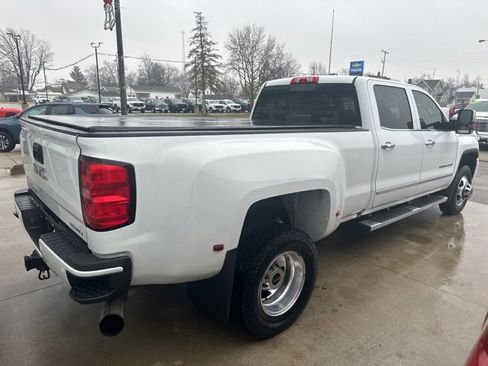 Used 2016 GMC Sierra 3500 Denali w/ Duramax Plus Package image 5