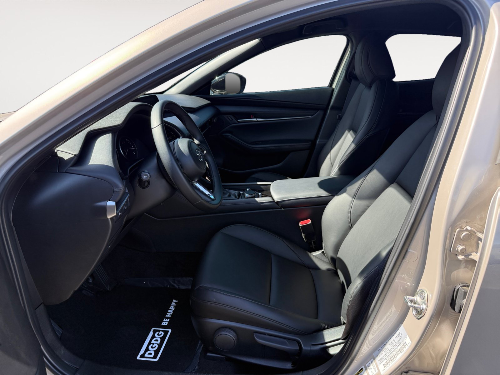Certified 2025 MAZDA MAZDA3 s Sport FWD image 10