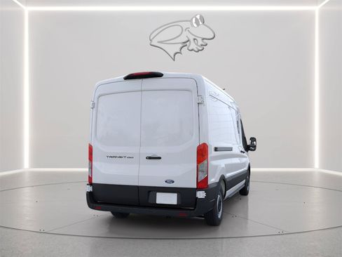 New 2026 Ford Transit 250 148 Medium Roof RWD image 5