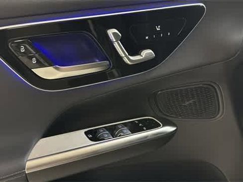 Certified 2025 Mercedes-Benz GLC 300 4MATIC image 14