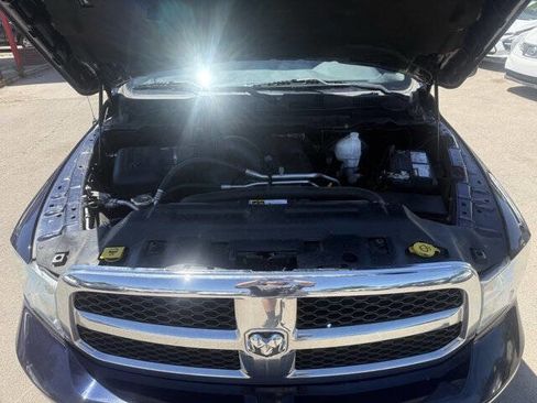Used 2018 RAM 1500 Classic SLT AWD/4WD image 22