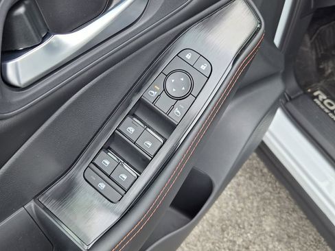 New 2026 Nissan Rogue SV AWD/4WD image 18