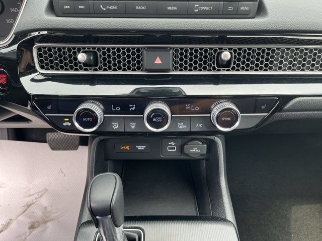 Used 2023 Honda Civic EX-L image 19