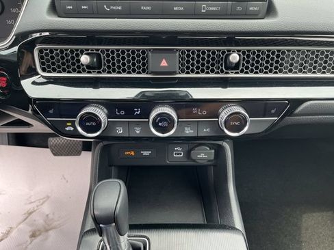 Used 2023 Honda Civic EX-L image 19