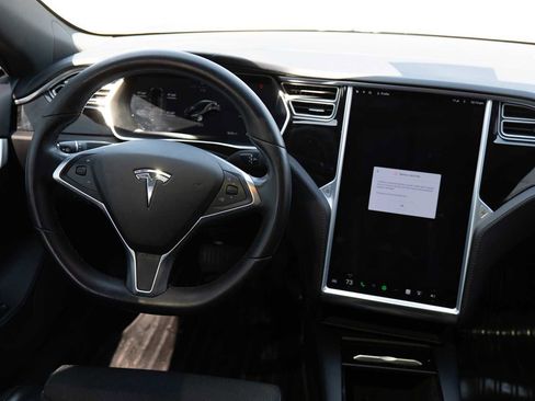 Used 2017 Tesla Model S 75 image 26