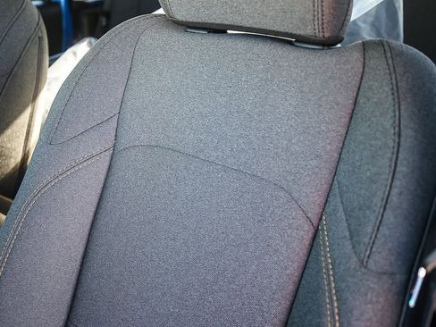 New 2025 Jeep Gladiator Sport image 26