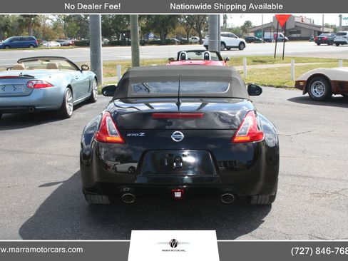 Used 2011 Nissan 370Z Touring image 8