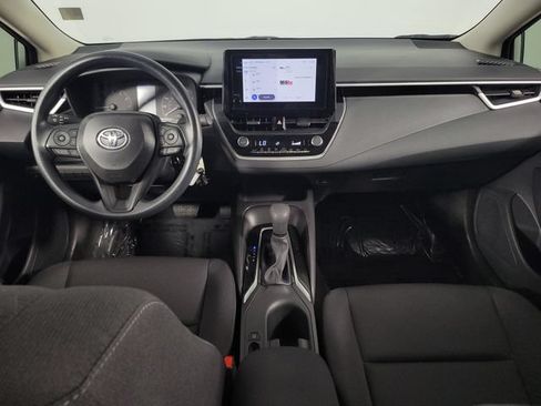 Used 2025 Toyota Corolla LE FWD image 20