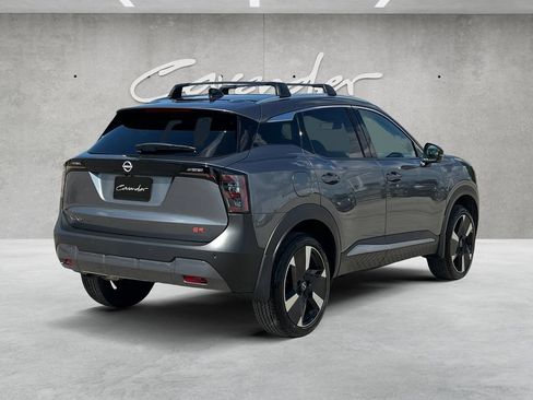 Certified 2026 Nissan Kicks SR FWD image 16
