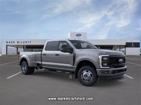 New 2026 Ford F350 XL w/ STX Appearance Package image 7